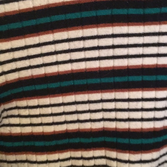 Forever 21 Light striped cropped sweater XL - Picture 2 of 2